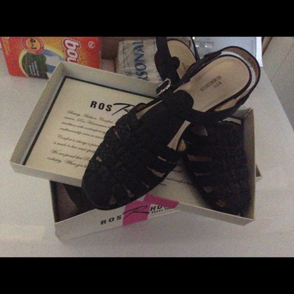 Black leather sandals size 11 - Picture 3 of 6